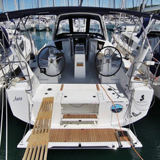 Beneteau Oceanis 38.1