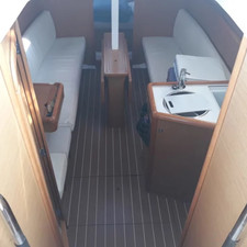 Sun Odyssey 33i