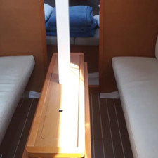 Sun Odyssey 33i