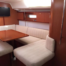Beneteau Oceanis 40