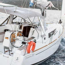 Beneteau Oceanis 38.1