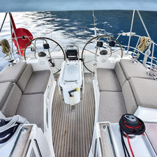 Bavaria 44