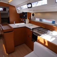 Jeanneau Sun Odyssey 410