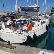 Beneteau Oceanis 38.1