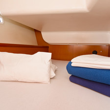 Beneteau Oceanis 43