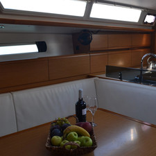 Sun Odyssey 439