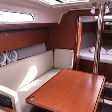 Dufour 360 GL - 3 cab.