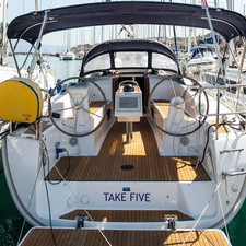 Bavaria CRUISER 34