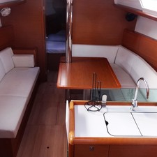 Jeanneau Sun Odyssey 389