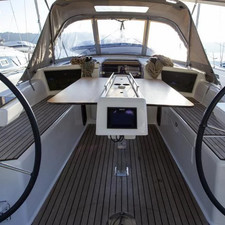 Dufour 360 GL - 3 cab.