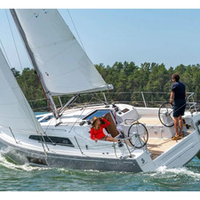 Beneteau Oceanis 30.1