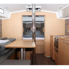 Beneteau Oceanis 38.1