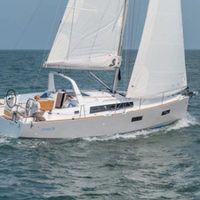 Beneteau Oceanis 38.1