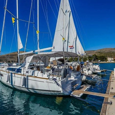 Beneteau Oceanis 38.1