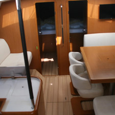Jeanneau 53