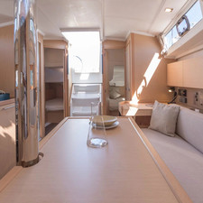 Beneteau Oceanis 38.1