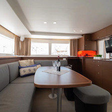 Lagoon 450 Flybridge