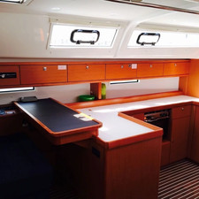 Bavaria Cruiser 51