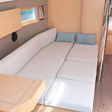 Beneteau Oceanis 38.1