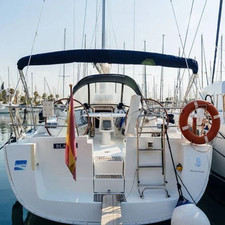 Beneteau Oceanis 43
