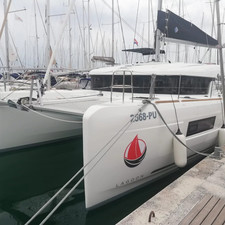 Lagoon 40