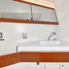 Beneteau Oceanis 46.1