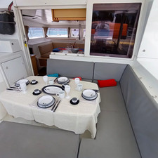 Lagoon 400 - 4 + 2 cab.