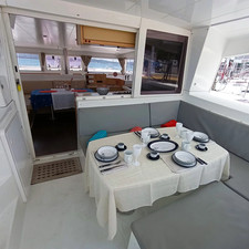 Lagoon 400 - 4 + 2 cab.