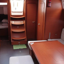 Dufour 460