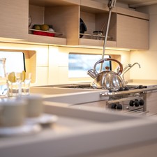Oceanis 46.1 - owner's version