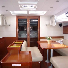 Beneteau Oceanis 50 Family