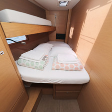 Dufour 560