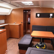 Bavaria Cruiser 51
