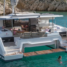 Fountaine Pajot Astrea 42