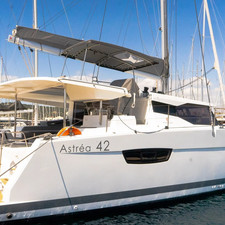 Fountaine Pajot Astréa 42