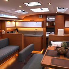 hot seat and giant (1 and 3 person)