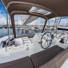 Lagoon 450