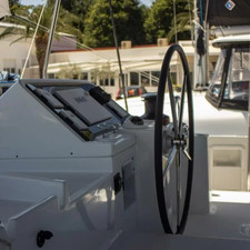 Lagoon 450 F