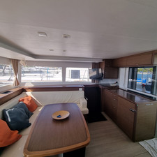 Lagoon 450 F