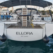 Hanse 548