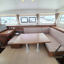 Lagoon 40