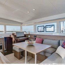 Lagoon 40