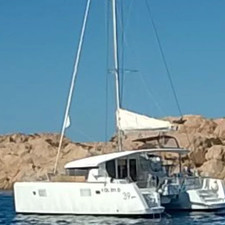 Lagoon 39