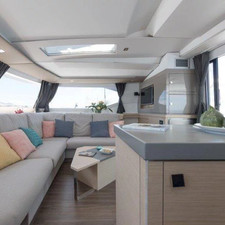 Fountaine Pajot Saona 47