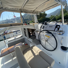 Lagoon 40 - 4 + 2 cab