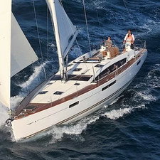 Jeanneau 53
