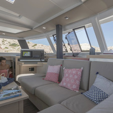 Fountaine Pajot Astréa 42