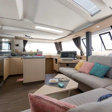 Fountaine Pajot Saona 47