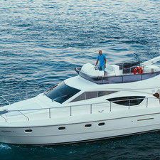 Ferretti 460