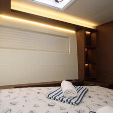 Lagoon 50